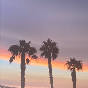 2- Lululemon Men’s Tee